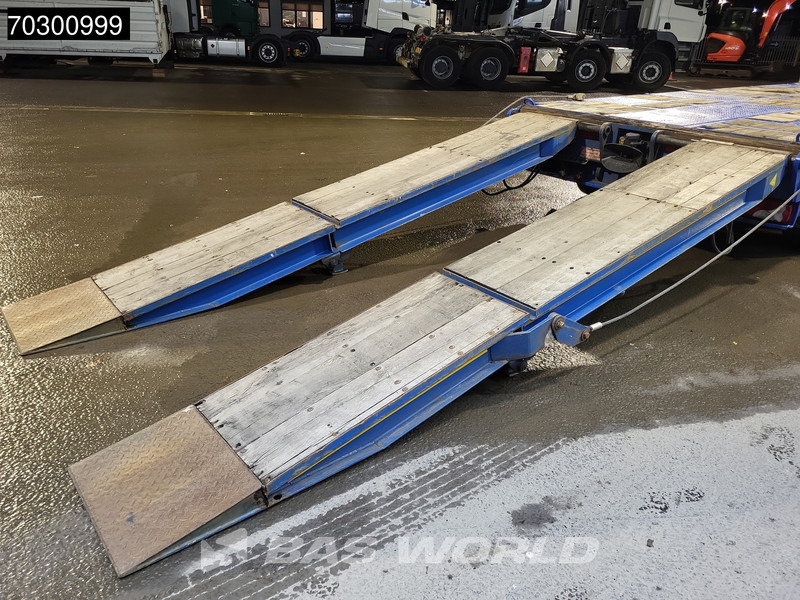 MAN TGS 35.480 8X2 Machine transporter Hydraulic Ramps Lift+Steering Axle Manual Euro 5 - Autotransporter truck: picture 5 MAN TGS 35.480 8X2 Machine transporter Hydraulic Ramps Lift+Steering Axle Manual Euro 5 - Autotransporter truck: picture 5