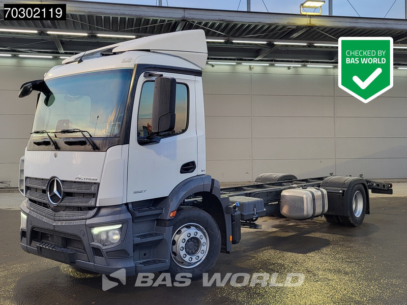 Mercedes-Benz Actros 1827 4X2 - Cab chassis truck: picture 1 Mercedes-Benz Actros 1827 4X2 - Cab chassis truck: picture 1
