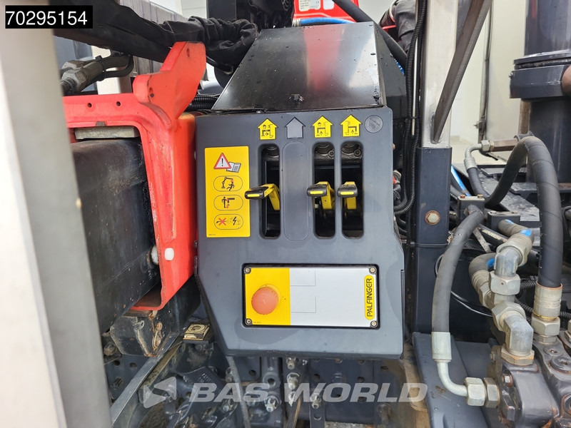 Tipper, Crane truck Mercedes-Benz Actros 1833 4X2 Palfinger PK7.501 SLD Kran Crane 17m3 tipper Big-Axle Euro 6: picture 11 Tipper, Crane truck Mercedes-Benz Actros 1833 4X2 Palfinger PK7.501 SLD Kran Crane 17m3 tipper Big-Axle Euro 6: picture 11