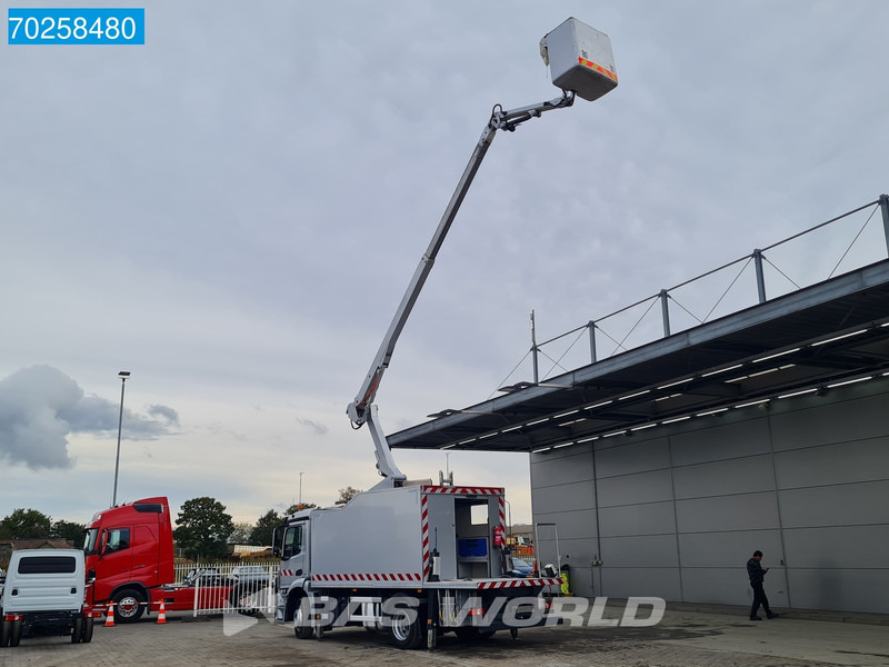 Mercedes-Benz Antos 1830 4X2 Hubarbeitsbühne 14.70m Time France VST 248 NF Navi Euro 6 - Crane truck: picture 2 Mercedes-Benz Antos 1830 4X2 Hubarbeitsbühne 14.70m Time France VST 248 NF Navi Euro 6 - Crane truck: picture 2