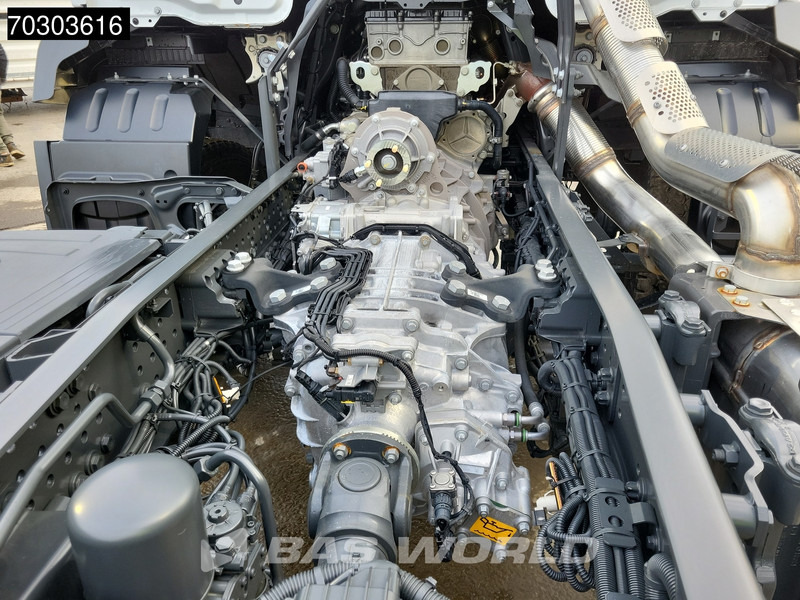 New Cab chassis truck Mercedes-Benz Arocs 3340 6X4 NEW! Euro 5 Full Steel Big Axle Automatic: picture 11 New Cab chassis truck Mercedes-Benz Arocs 3340 6X4 NEW! Euro 5 Full Steel Big Axle Automatic: picture 11