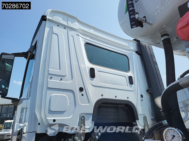 Mercedes-Benz Arocs 4145 8X4 NEW! 10m3 Schwing Stetter Mixer Manual Big-Axle Steel suspension Euro 3 - Concrete mixer truck: picture 3 Mercedes-Benz Arocs 4145 8X4 NEW! 10m3 Schwing Stetter Mixer Manual Big-Axle Steel suspension Euro 3 - Concrete mixer truck: picture 3