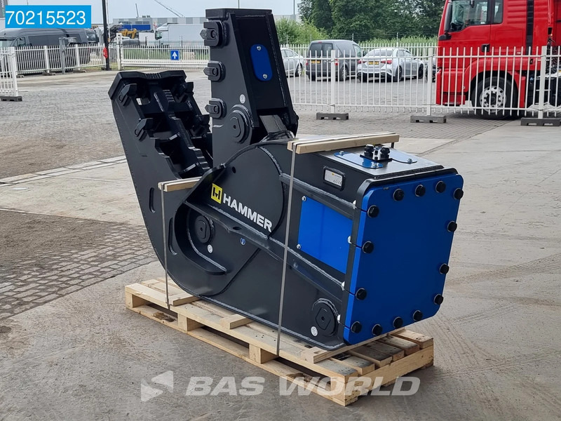 Mustang FH20 NEW UNUSED - SUITS 16-25 TON - Hydraulic hammer: picture 3 Mustang FH20 NEW UNUSED - SUITS 16-25 TON - Hydraulic hammer: picture 3