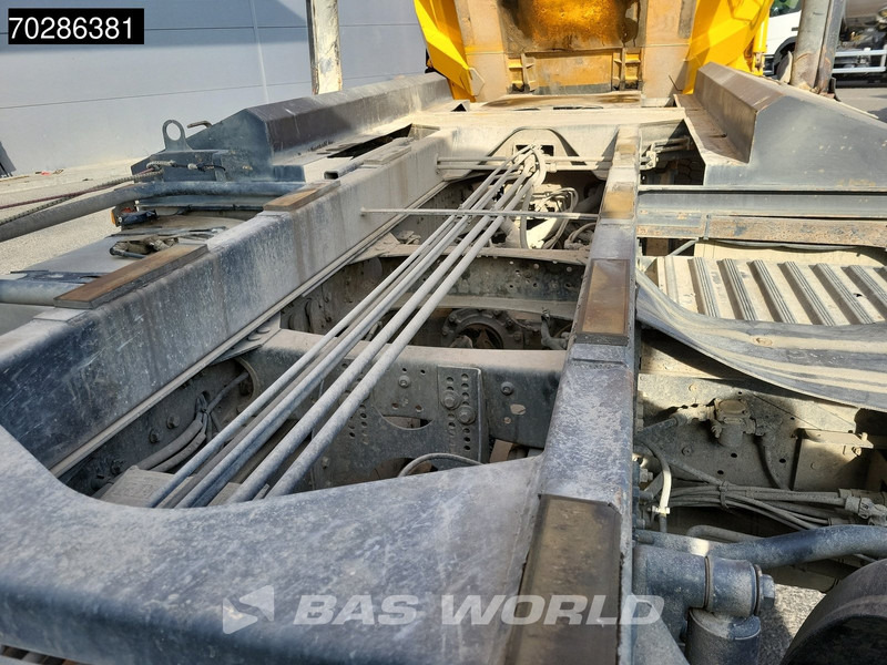 Renault Kerax 480 8X4 16m3 tipper Retarder Optibrake+ Big-Axle Steelsuspension Euro 5 - Tipper: picture 5 Renault Kerax 480 8X4 16m3 tipper Retarder Optibrake+ Big-Axle Steelsuspension Euro 5 - Tipper: picture 5