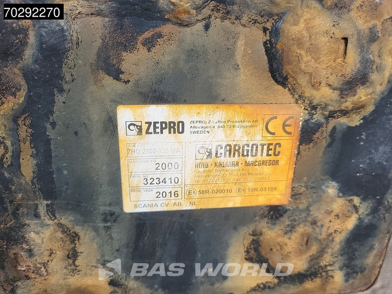 Box truck Scania P410 6X2 NL-Truck Lift+steering Axle Automatic Xenon Euro 6: picture 17 Box truck Scania P410 6X2 NL-Truck Lift+steering Axle Automatic Xenon Euro 6: picture 17