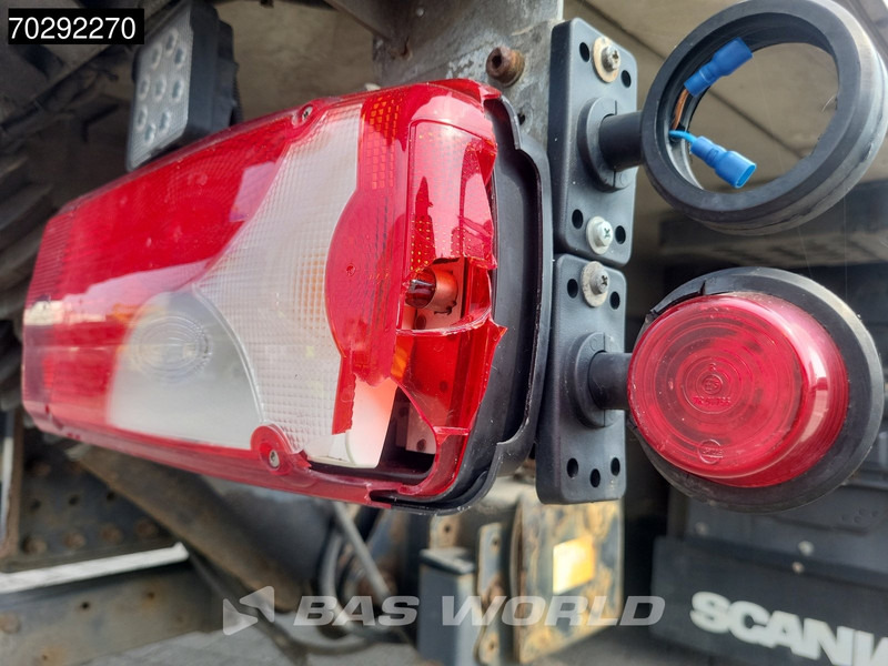 Box truck Scania P410 6X2 NL-Truck Lift+steering Axle Automatic Xenon Euro 6: picture 16 Box truck Scania P410 6X2 NL-Truck Lift+steering Axle Automatic Xenon Euro 6: picture 16