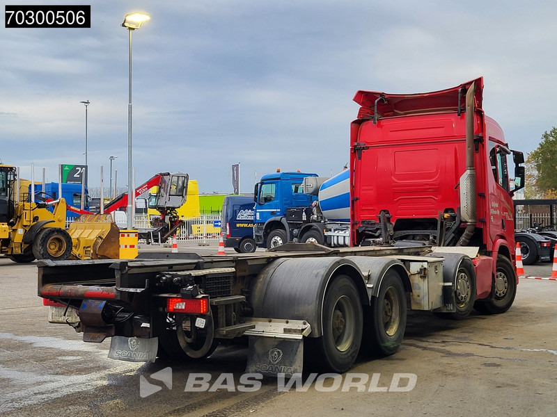 Scania R650 R 8X4 8x4 chassis Retarder Big-Axle semi Automatic Euro 6 - Cab chassis truck: picture 5 Scania R650 R 8X4 8x4 chassis Retarder Big-Axle semi Automatic Euro 6 - Cab chassis truck: picture 5