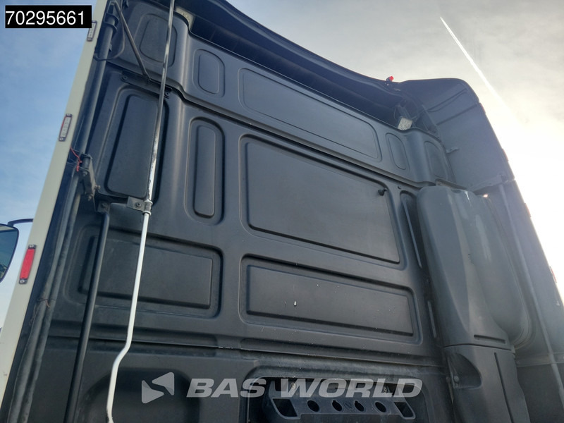 DAF XF 460 XF 4X2 SC ACC LED Euro 6 - Tractor unit: picture 5 DAF XF 460 XF 4X2 SC ACC LED Euro 6 - Tractor unit: picture 5