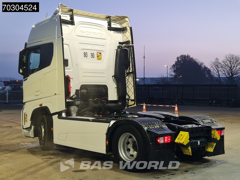 Ford F-Max 500 4X2 Retarder Standklima 2xTanks ACC LED Euro 6 - Tractor unit: picture 2 Ford F-Max 500 4X2 Retarder Standklima 2xTanks ACC LED Euro 6 - Tractor unit: picture 2