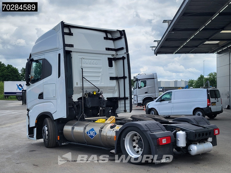 Iveco S-Way 460 4X2 LNG Mega Retarder 2x Tanks Navi - Tractor unit: picture 2 Iveco S-Way 460 4X2 LNG Mega Retarder 2x Tanks Navi - Tractor unit: picture 2