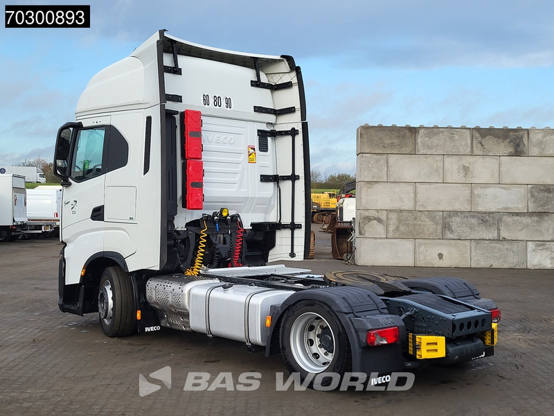 Iveco S-Way 460 S-Way 4X2 Mega Retarder 2xTanks ACC Euro 6 - Tractor unit: picture 2 Iveco S-Way 460 S-Way 4X2 Mega Retarder 2xTanks ACC Euro 6 - Tractor unit: picture 2