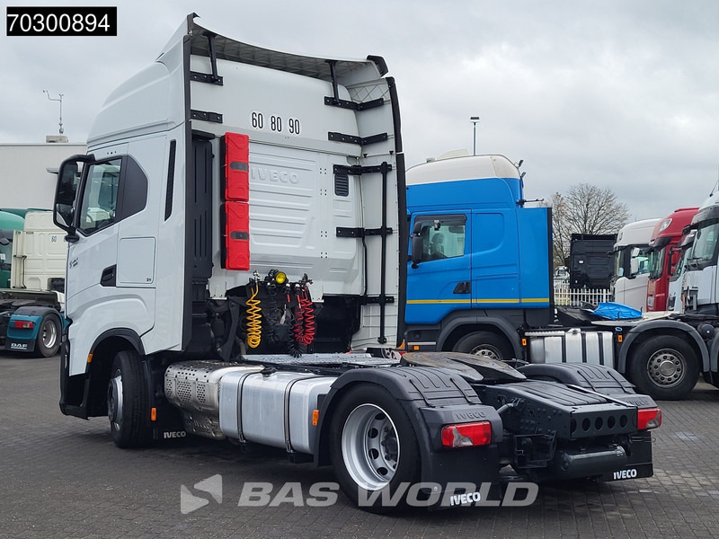 Iveco S-Way 460 S-Way 4X2 Mega Retarder 2xTanks ACC Euro 6 - Tractor unit: picture 2 Iveco S-Way 460 S-Way 4X2 Mega Retarder 2xTanks ACC Euro 6 - Tractor unit: picture 2