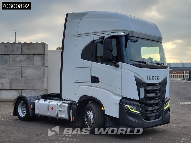 Iveco S-Way 460 S-Way 4X2 Mega Retarder 2xTanks - Tractor unit: picture 3 Iveco S-Way 460 S-Way 4X2 Mega Retarder 2xTanks - Tractor unit: picture 3