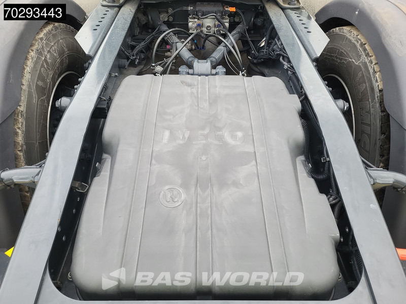 Tractor unit Iveco S-Way 490 4X2 Retarder Standairco 2xTanks ACC LED Navi Euro 6: picture 10 Tractor unit Iveco S-Way 490 4X2 Retarder Standairco 2xTanks ACC LED Navi Euro 6: picture 10