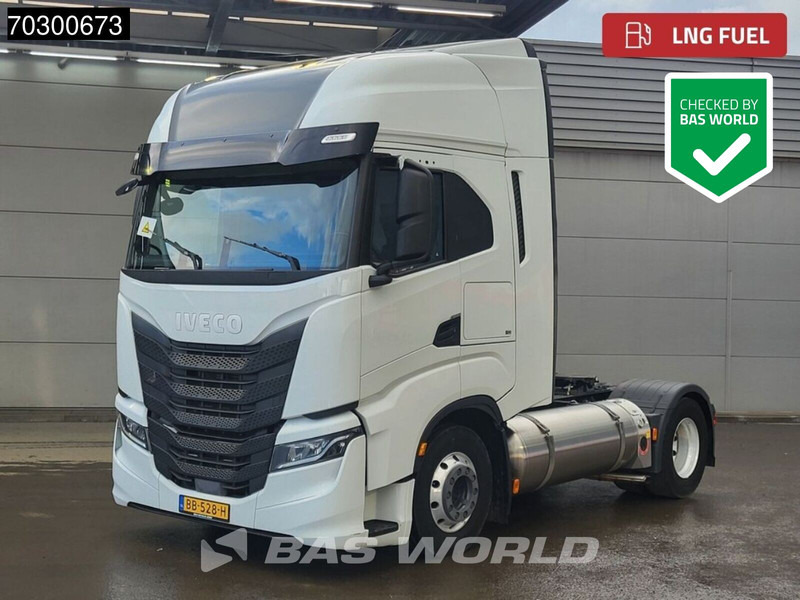 Iveco S-Way NP 460 4X2 LNG! Retarder Standairco 2xTanks Navi LED Euro 6 - Tractor unit: picture 1 Iveco S-Way NP 460 4X2 LNG! Retarder Standairco 2xTanks Navi LED Euro 6 - Tractor unit: picture 1