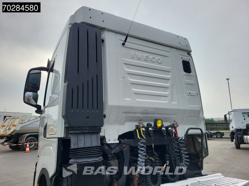 Tractor unit Iveco X-Way 480 4X2 Retarder Hydrauliek Navi ACC Euro 6: picture 10