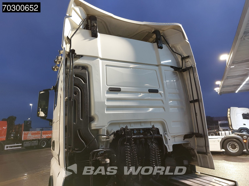 MAN TGX 18.470 TGX 4X2 XLX Retarder 2xTanks - Tractor unit: picture 5 MAN TGX 18.470 TGX 4X2 XLX Retarder 2xTanks - Tractor unit: picture 5