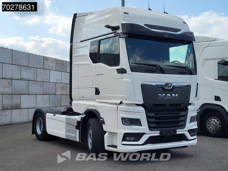 MAN TGX 18.520 4X2 NEW! GX Retarder 2x Tanks Standklima MirrorCam Navi LED - Tractor unit: picture 3 MAN TGX 18.520 4X2 NEW! GX Retarder 2x Tanks Standklima MirrorCam Navi LED - Tractor unit: picture 3