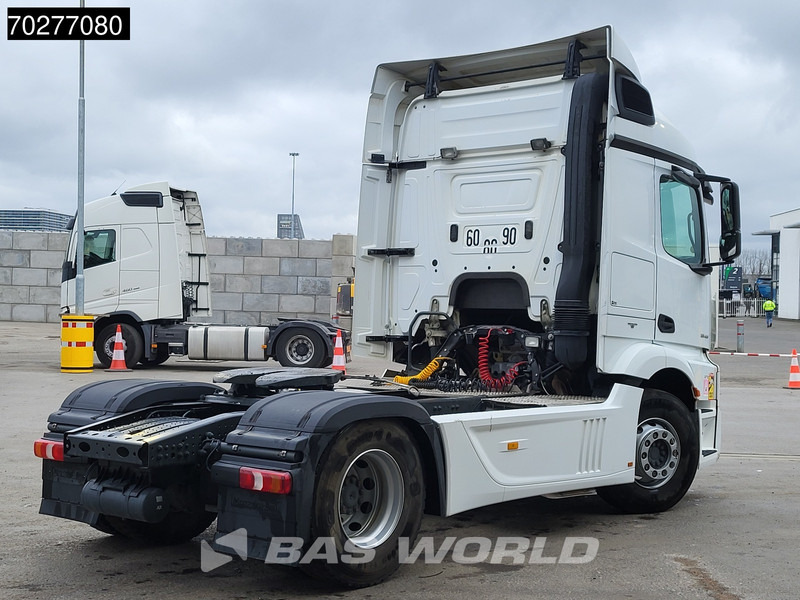 Mercedes-Benz Actros 1846 4X2 StreamSpace Retarder - Tractor unit: picture 5 Mercedes-Benz Actros 1846 4X2 StreamSpace Retarder - Tractor unit: picture 5