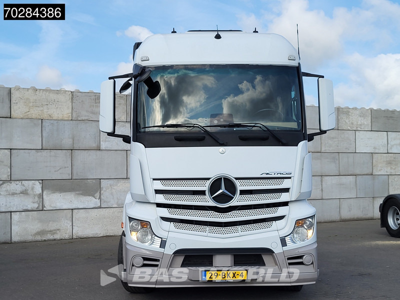 Tractor unit Mercedes-Benz Actros 2343 Actros 6X2 NL-Truck StreamSpace Liftachse Standklima ACC: picture 9