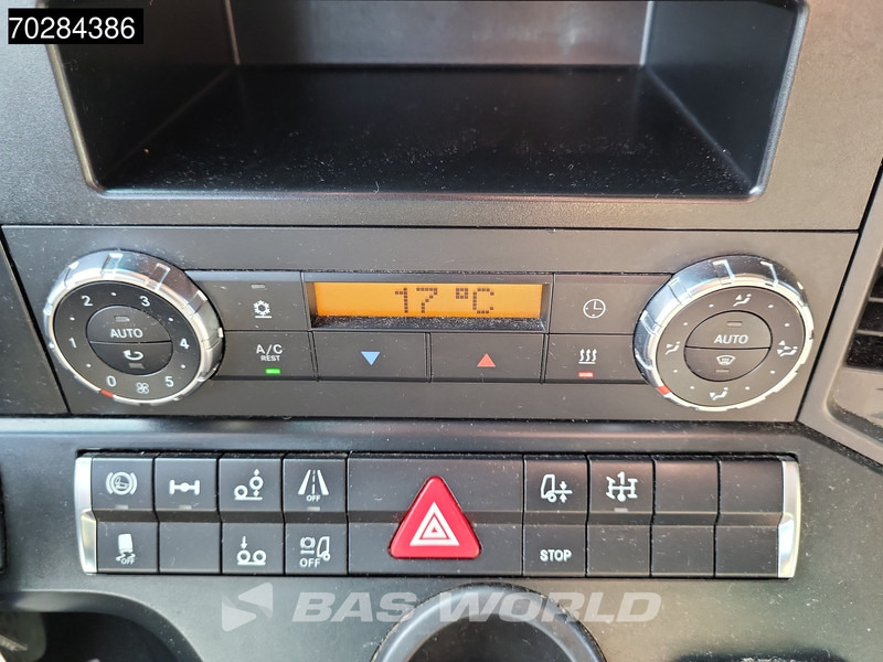 Tractor unit Mercedes-Benz Actros 2343 Actros 6X2 NL-Truck StreamSpace Liftachse Standklima ACC: picture 19