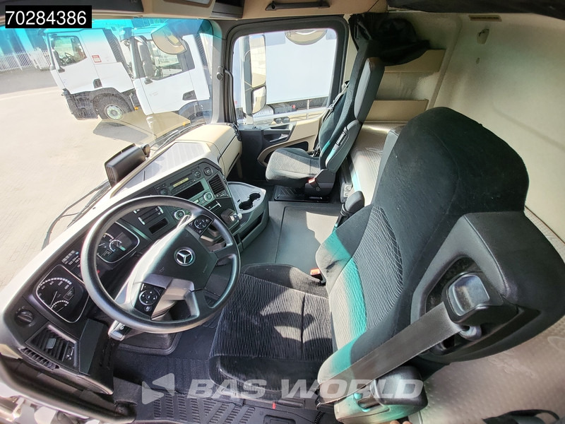 Tractor unit Mercedes-Benz Actros 2343 Actros 6X2 NL-Truck StreamSpace Liftachse Standklima ACC: picture 20