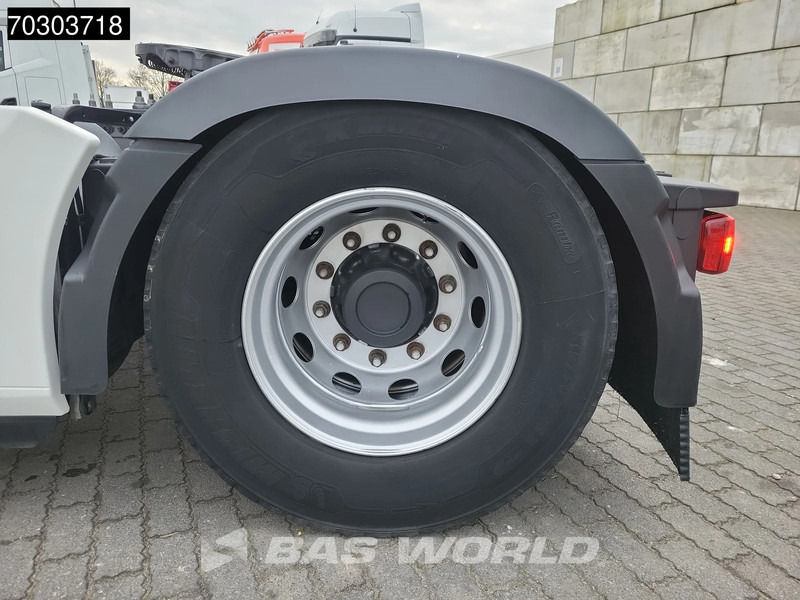 Renault T 520 4X2 HIGH Retarder 2xTanks Standklima LED Euro 6 leasing Renault T 520 4X2 HIGH Retarder 2xTanks Standklima LED Euro 6: picture 17 Renault T 520 4X2 HIGH Retarder 2xTanks Standklima LED Euro 6 leasing Renault T 520 4X2 HIGH Retarder 2xTanks Standklima LED Euro 6: picture 17