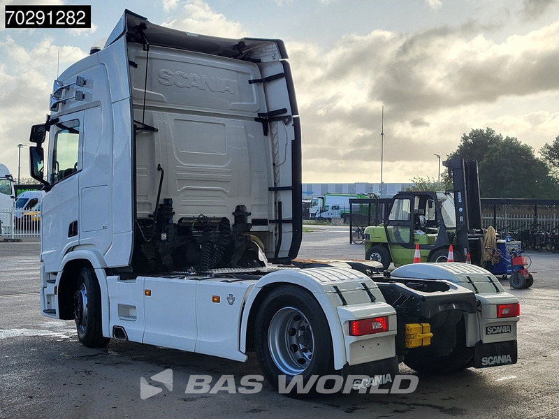 Scania R520 4X2 Low Mileage! Retarder Leder ACC Navi LED Euro 6 - Tractor unit: picture 2 Scania R520 4X2 Low Mileage! Retarder Leder ACC Navi LED Euro 6 - Tractor unit: picture 2
