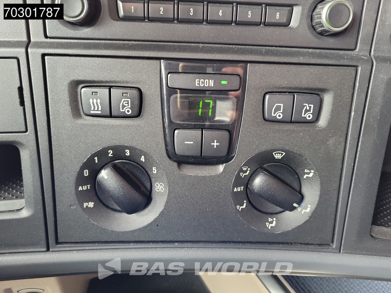 Tractor unit Scania R520 4X2 V8 Retarder 2x Tanks Alcoa Leder: picture 19