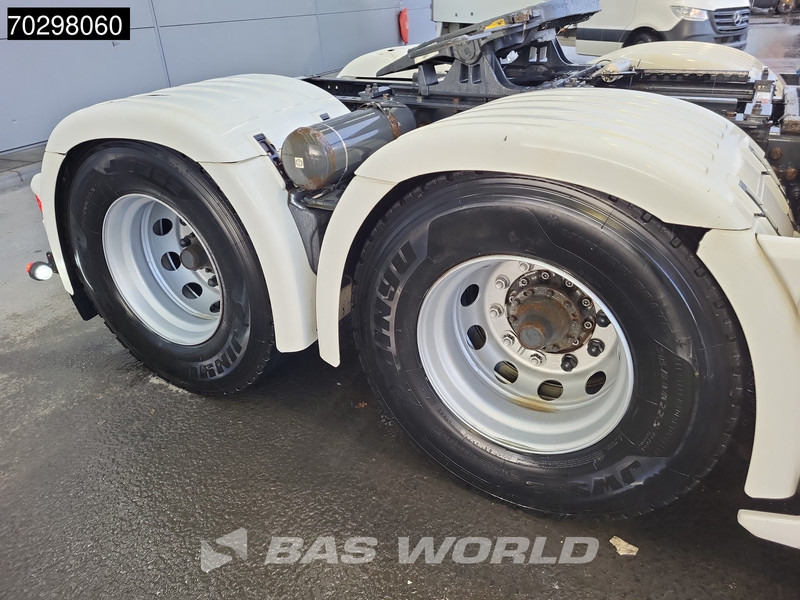 Tractor unit Scania R650 R 6X4 Full-Air! Retarder ACC Hydraulik Leder Navi Euro 6: picture 18 Tractor unit Scania R650 R 6X4 Full-Air! Retarder ACC Hydraulik Leder Navi Euro 6: picture 18