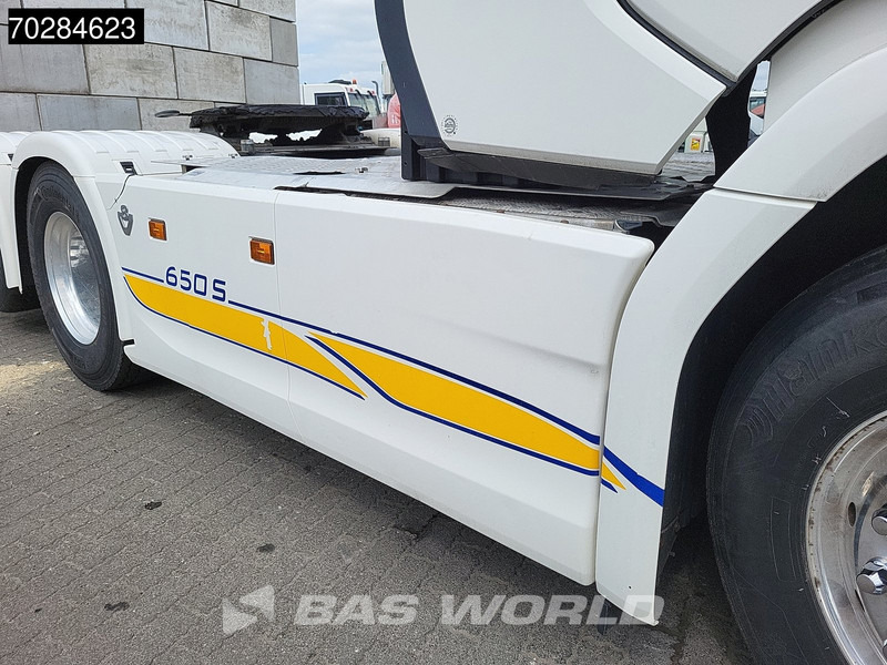 Tractor unit Scania S650 S 6X2 Retarder Liftachse Full-Air Leather Alcoa's: picture 15 Tractor unit Scania S650 S 6X2 Retarder Liftachse Full-Air Leather Alcoa's: picture 15