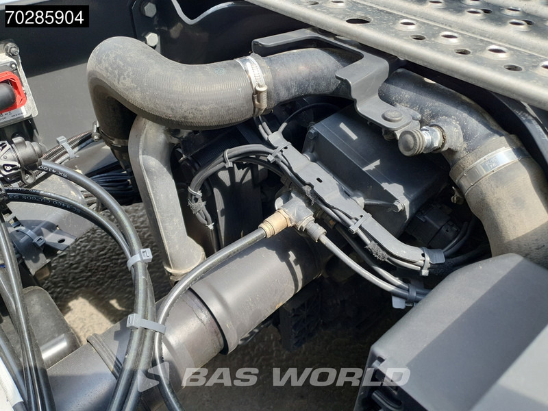Tractor unit Scania S770 4X2 Full-Air Retarder 2x Tanks Standklima Alcoa's Leather: picture 18