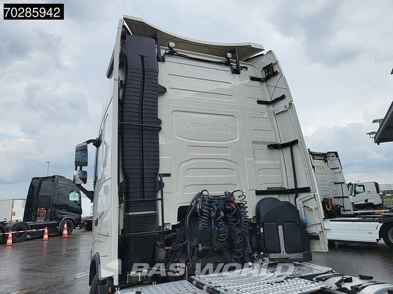 Tractor unit Volvo FH 540 FH 6X2 XL Retarder 2xTanks Liftachse Navi ACC LED Euro 6: picture 10