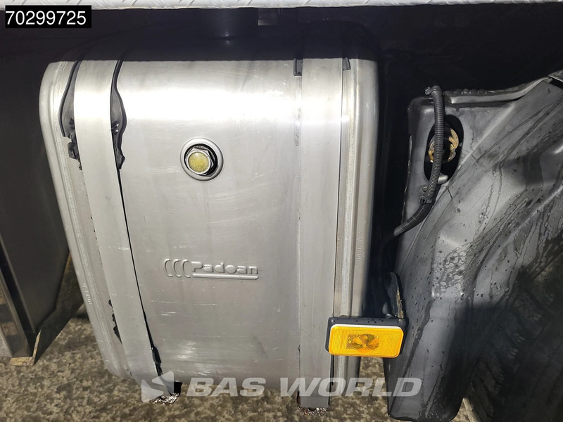 Volvo FH16 750 FH16 6X4 Retarder Big-Axle Hydraulik Leder 60% Tyres leasing Volvo FH16 750 FH16 6X4 Retarder Big-Axle Hydraulik Leder 60% Tyres: picture 14 Volvo FH16 750 FH16 6X4 Retarder Big-Axle Hydraulik Leder 60% Tyres leasing Volvo FH16 750 FH16 6X4 Retarder Big-Axle Hydraulik Leder 60% Tyres: picture 14