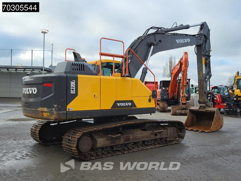 Volvo EC220 E L - Crawler excavator: picture 5 Volvo EC220 E L - Crawler excavator: picture 5