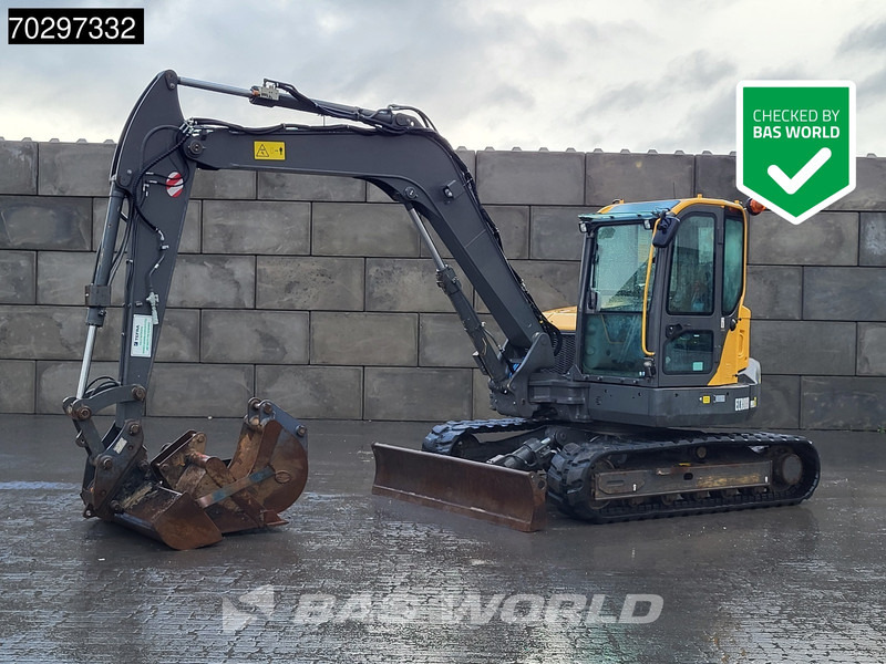 Volvo ECR88 D A/C - 3 Buckets - Mini excavator: picture 1 Volvo ECR88 D A/C - 3 Buckets - Mini excavator: picture 1