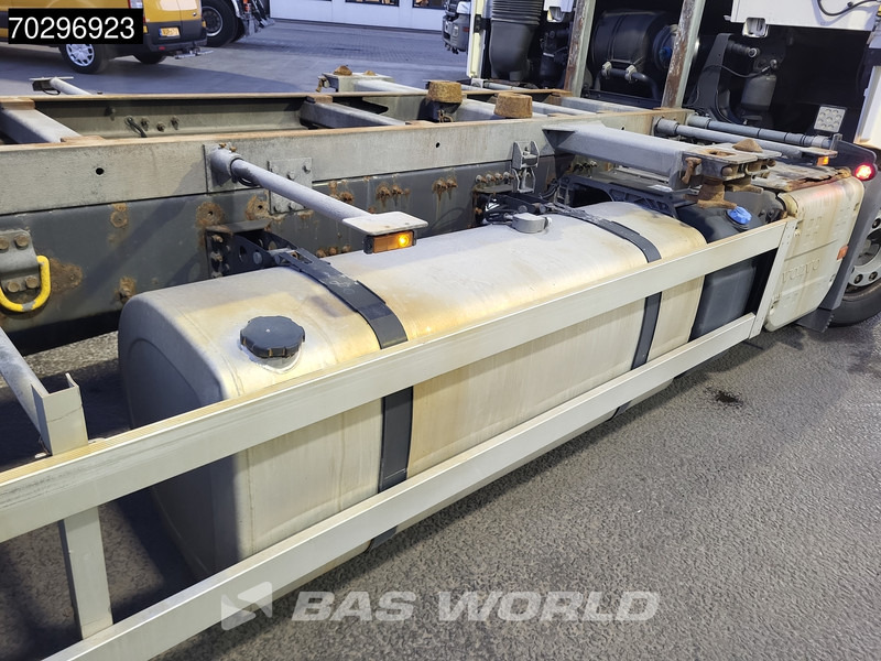 Container transporter/ Swap body truck Volvo FH 540 6X2 Lift+Steering Axle ACC Automatic Retarder Euro 6: picture 9 Container transporter/ Swap body truck Volvo FH 540 6X2 Lift+Steering Axle ACC Automatic Retarder Euro 6: picture 9