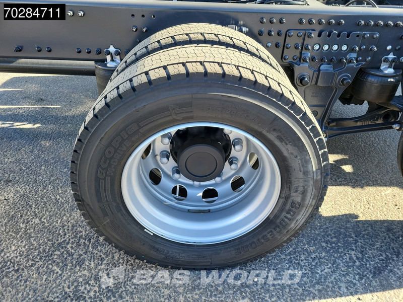 New Cab chassis truck Volvo FH 540 6X2 NEW Horsetruck chassis Lift+Lenkachse Dynamic Steering Mirror cam Euro 6: picture 16