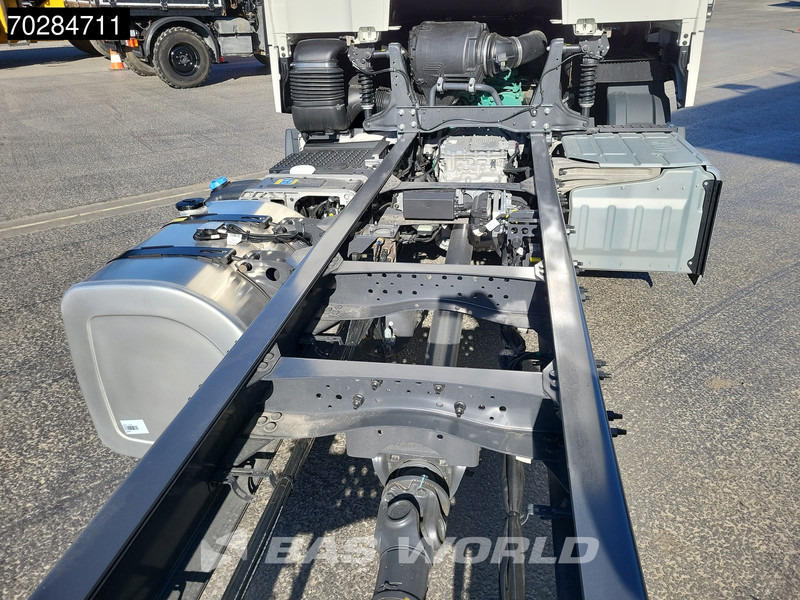 New Cab chassis truck Volvo FH 540 6X2 NEW Horsetruck chassis Lift+Lenkachse Dynamic Steering Mirror cam Euro 6: picture 14