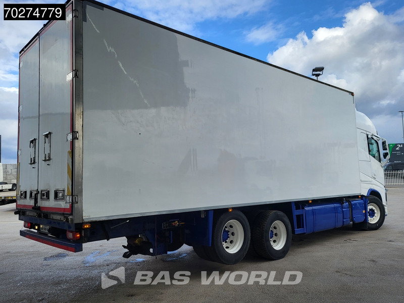 Refrigerator truck Volvo FH 540 6X2 Thermo-king Automatic Navi ACC Euro 6: picture 17