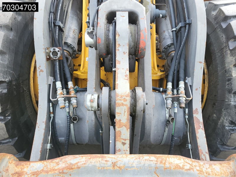 Wheel loader Volvo L110 H CDC - 3rd Function: picture 13