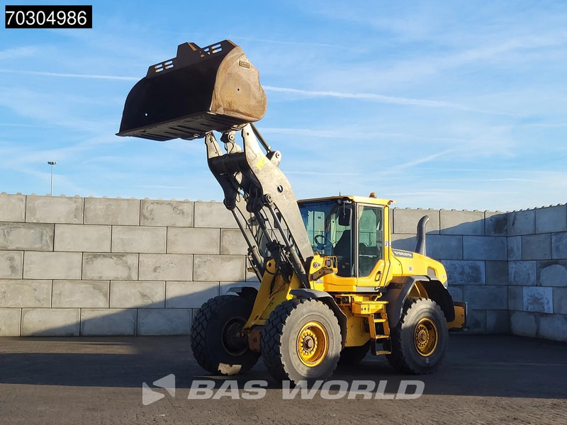 Volvo L70 G - Wheel loader: picture 2 Volvo L70 G - Wheel loader: picture 2