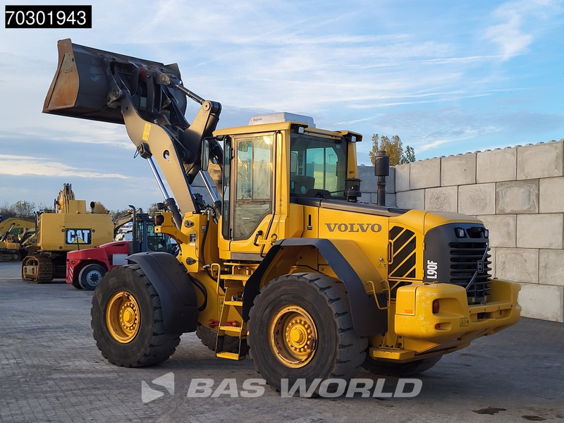 Volvo L90 F - Wheel loader: picture 3 Volvo L90 F - Wheel loader: picture 3