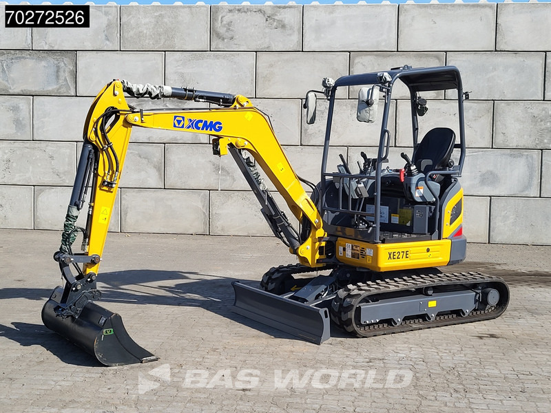 XCMG XE27 E 3 BUCKETS - KUBOTA ENGINE - Mini excavator: picture 2 XCMG XE27 E 3 BUCKETS - KUBOTA ENGINE - Mini excavator: picture 2