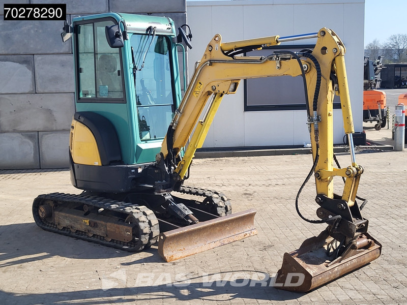 Yanmar VIO25-4 - Mini excavator: picture 3 Yanmar VIO25-4 - Mini excavator: picture 3