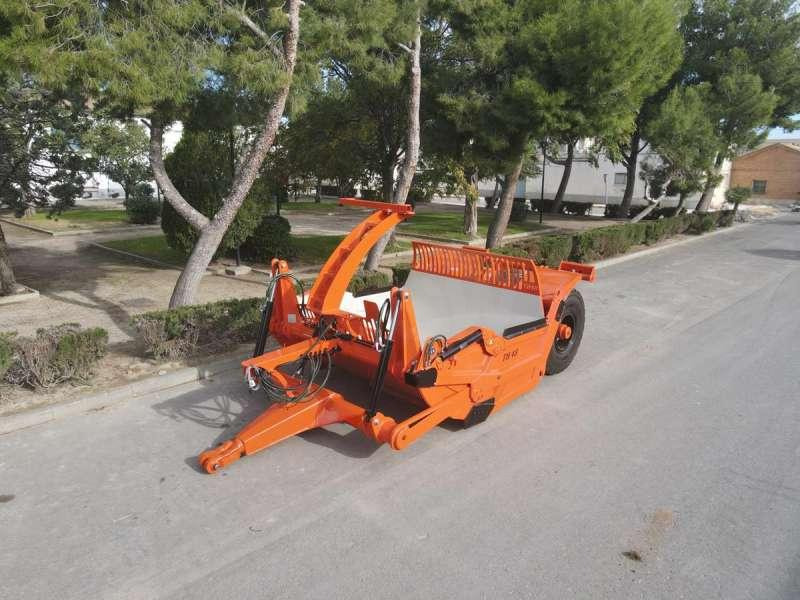 Agrotécnica TH48 - Scraper: picture 3 Agrotécnica TH48 - Scraper: picture 3