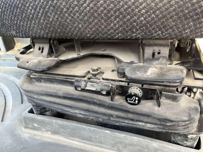 Wheel loader Caterpillar 966G: picture 44