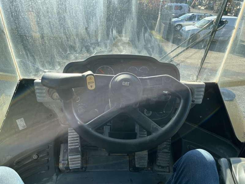 Wheel loader Caterpillar 966G: picture 36