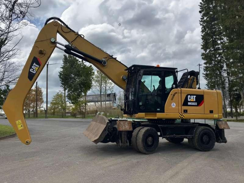 Caterpillar MH3022 - Waste/ Industry handler: picture 1 Caterpillar MH3022 - Waste/ Industry handler: picture 1