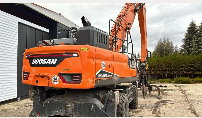 Doosan DX250WMH-7 - Wheel excavator: picture 4 Doosan DX250WMH-7 - Wheel excavator: picture 4